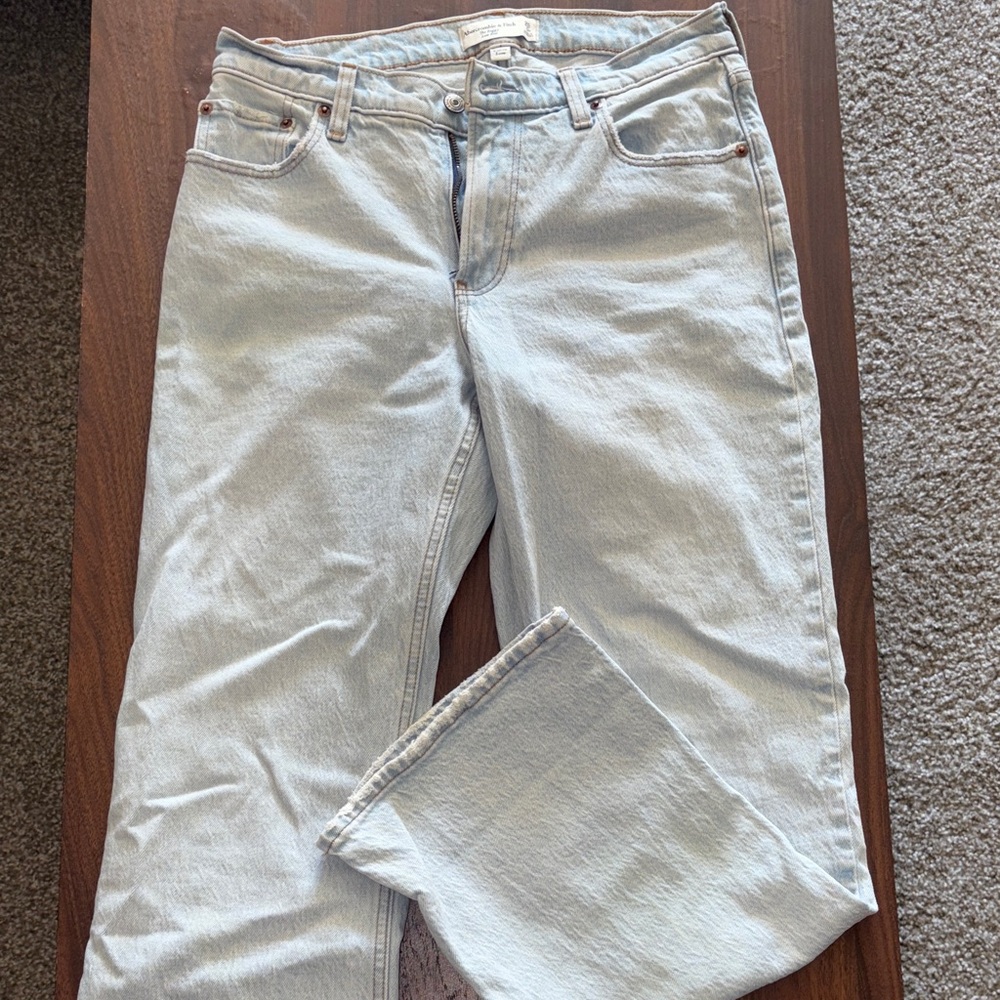 Abercrombie curve love low rise baggy jeans